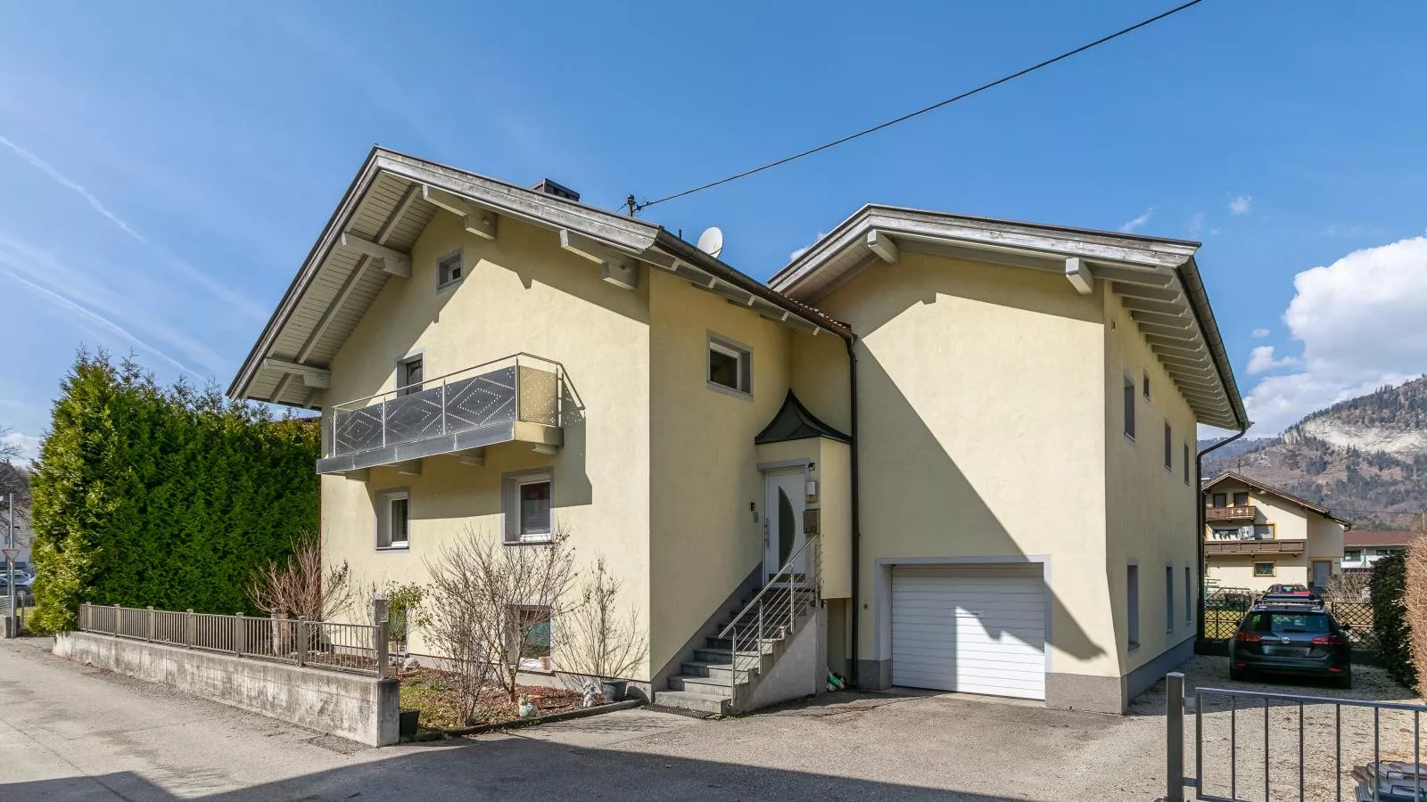 Gästehaus Inntal - Buitenkant zomer