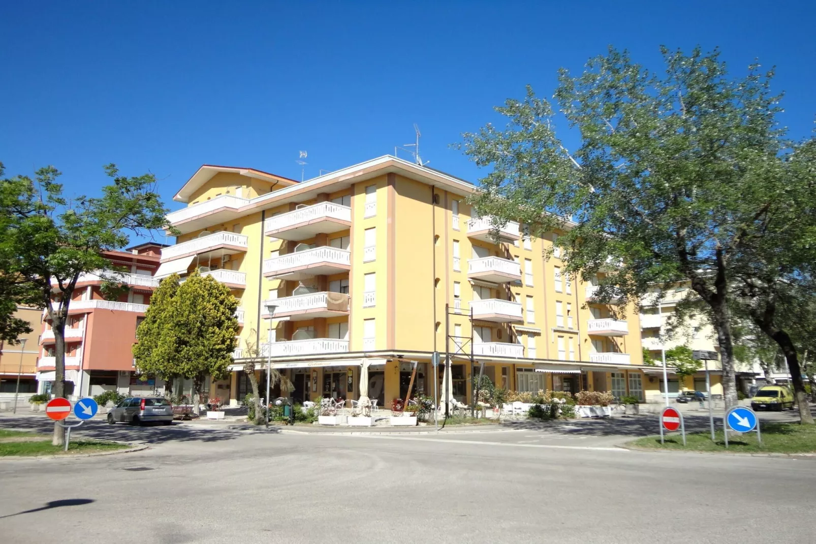Bellavista 12