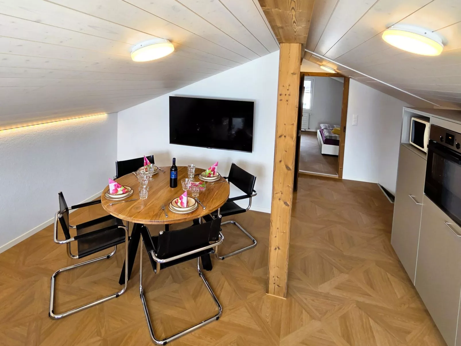 Lilo/2-Zimmer - Binnen