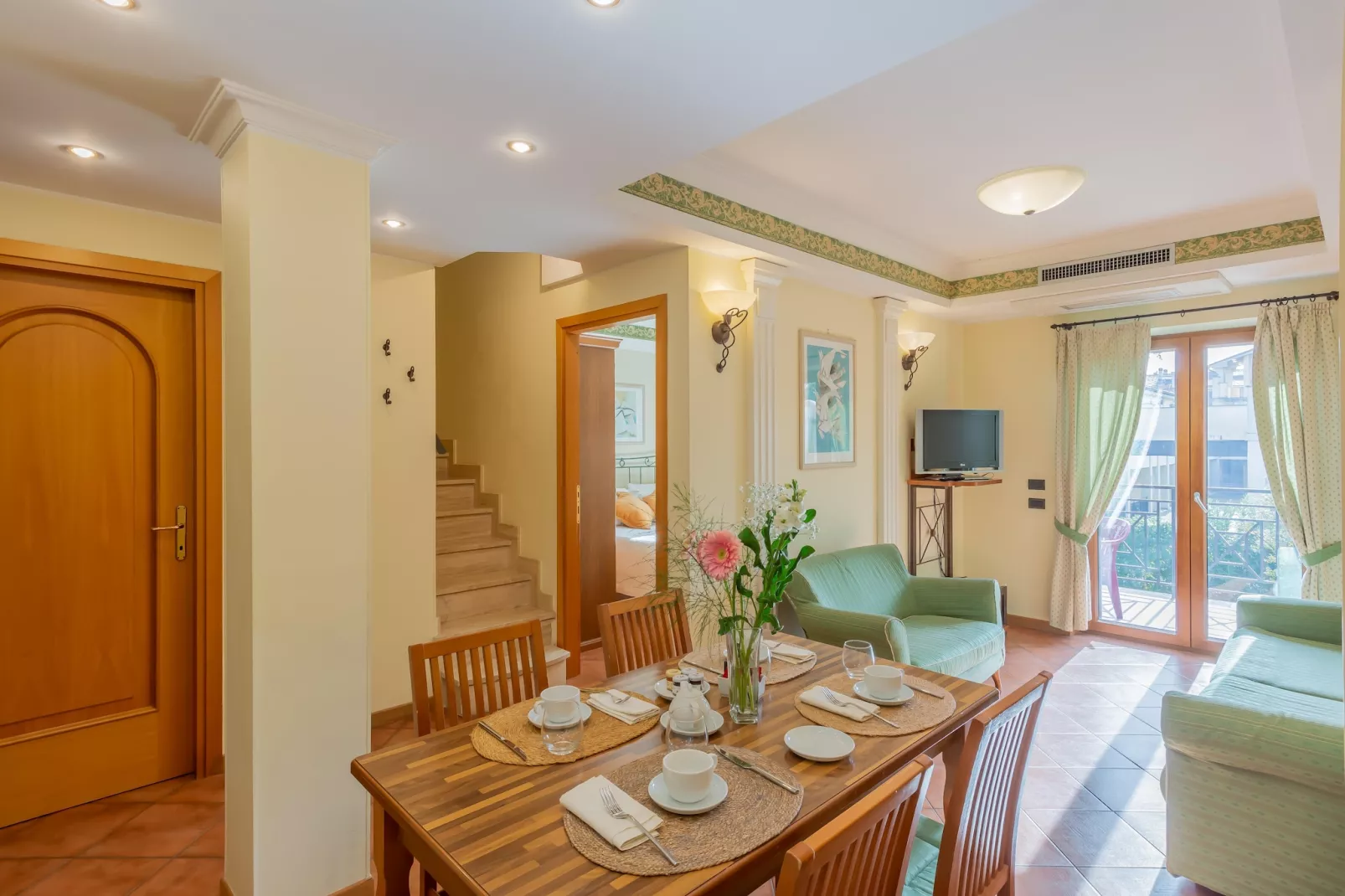 Quadrilocale vista giardino 217 - 4 pax - Woonkamer