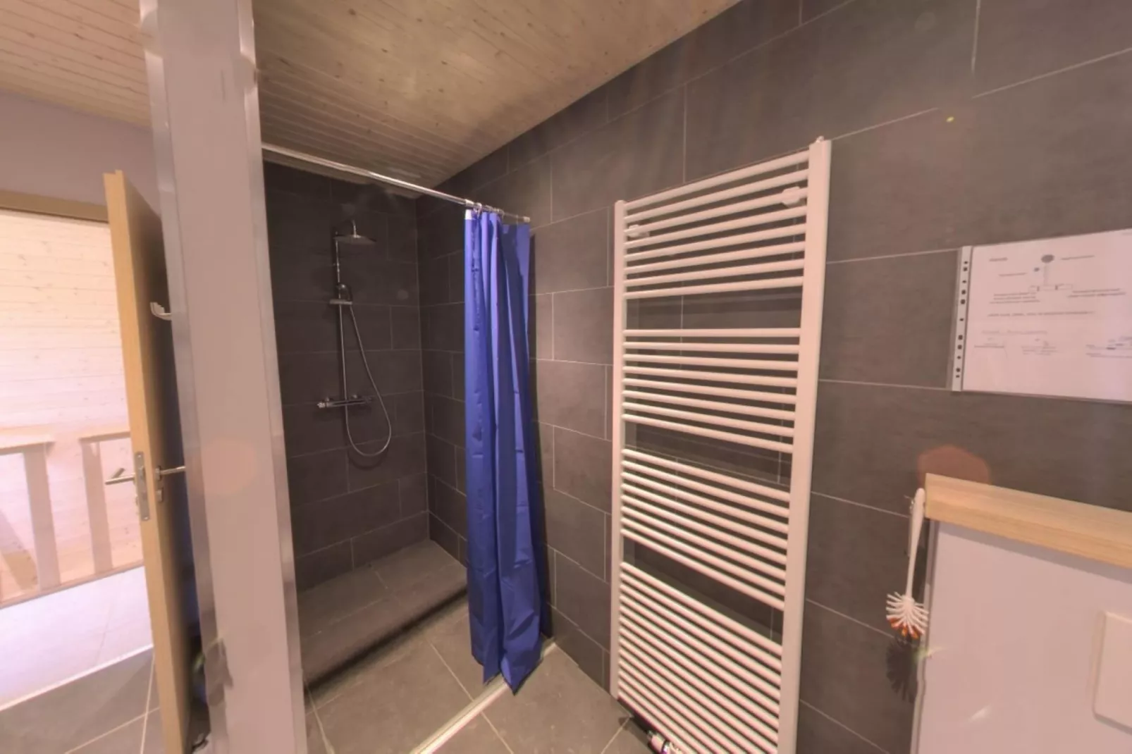 Chalet Moyra - Badkamer