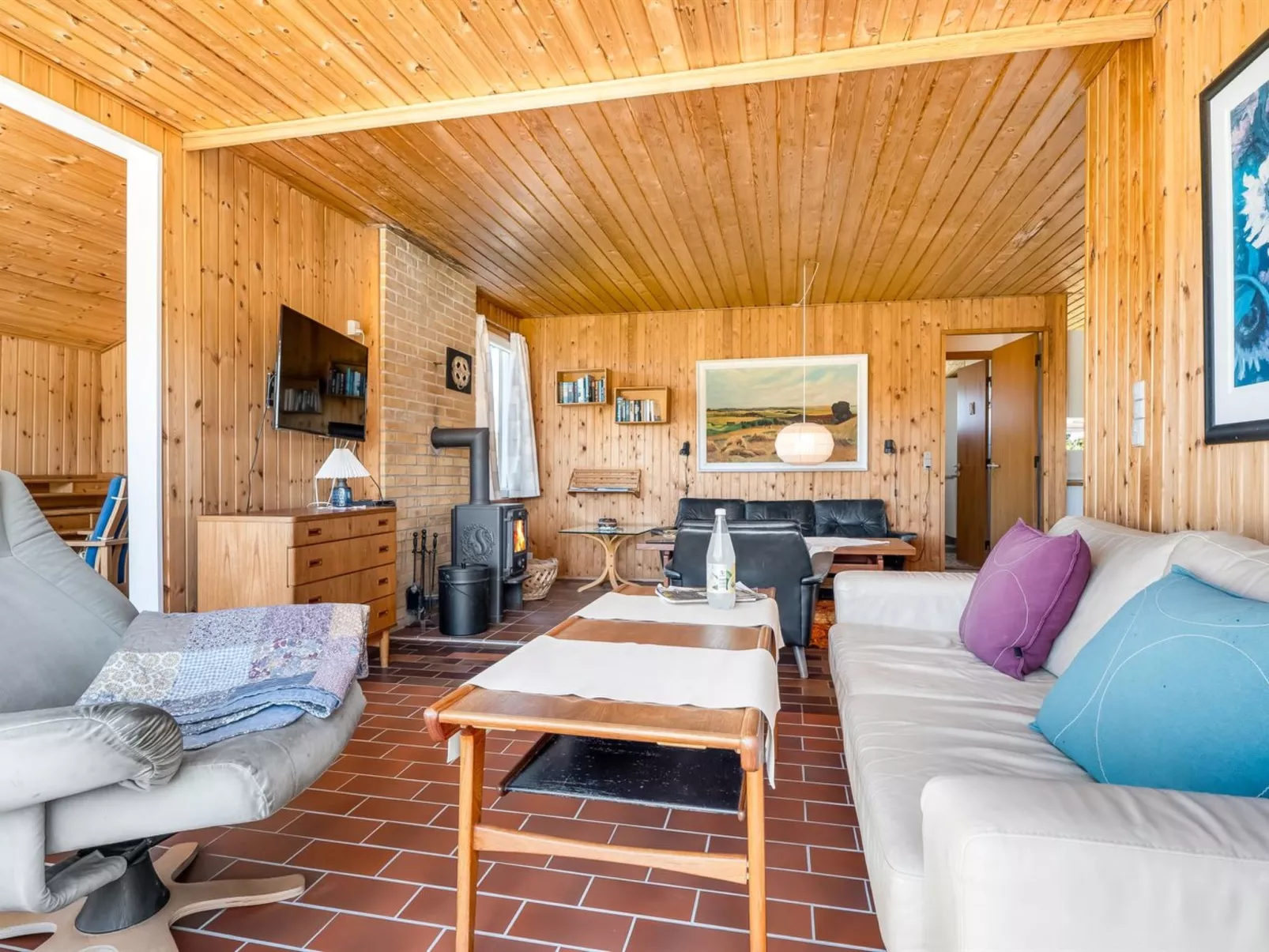 "Gunborg" - 800m from the sea - Binnen