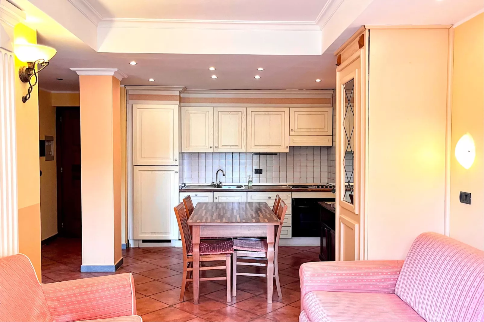 Quadrilocale vista giardino 217 - 5 pax - Eetkamer