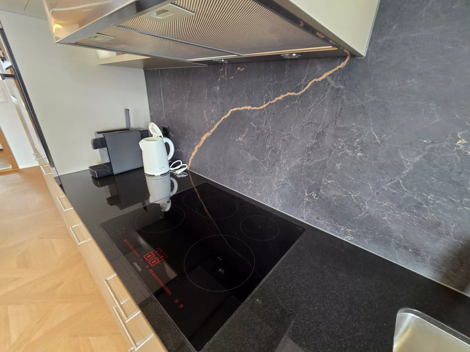 Lilo/2-Zimmer - Binnen