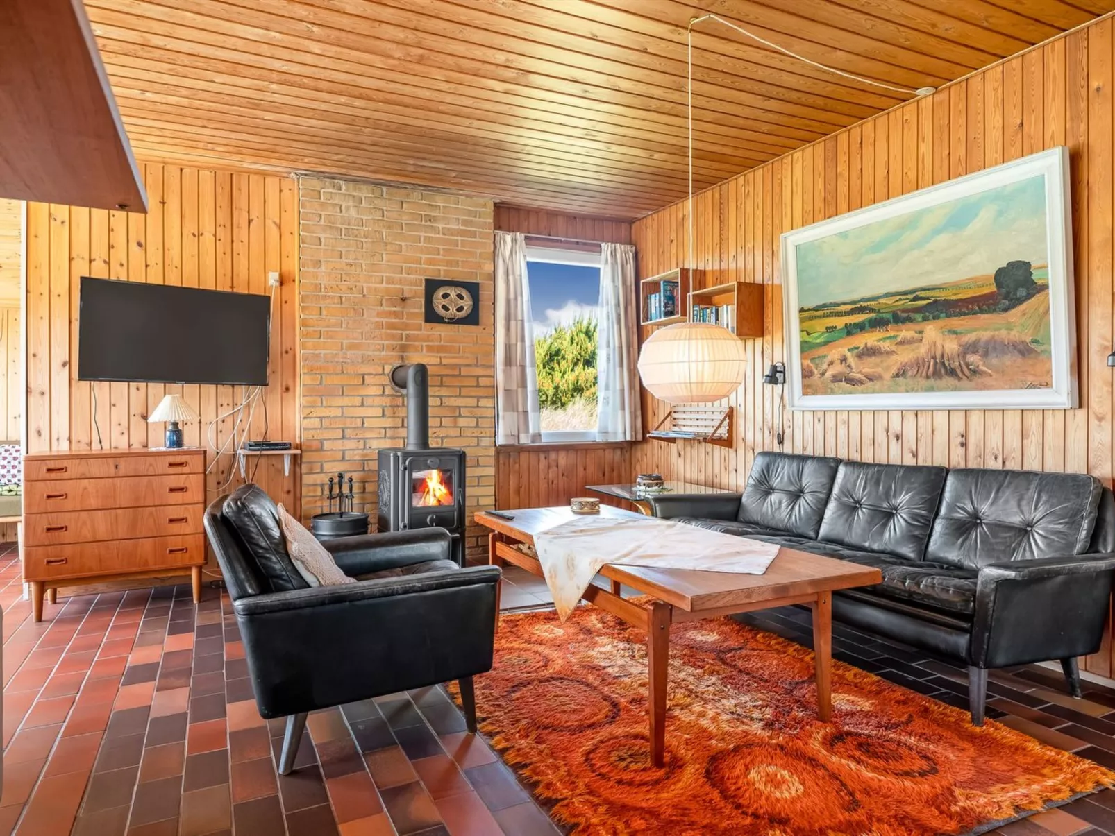 "Gunborg" - 800m from the sea - Binnen