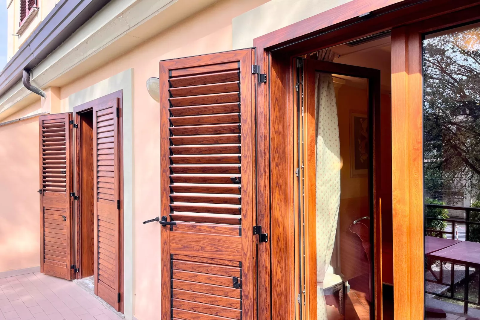 Quadrilocale vista giardino 217 - 4 pax - Terrasbalkon