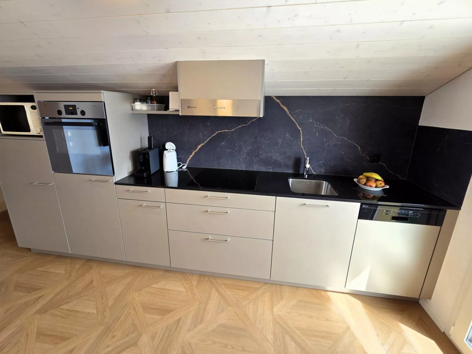 Lilo/2-Zimmer - Binnen