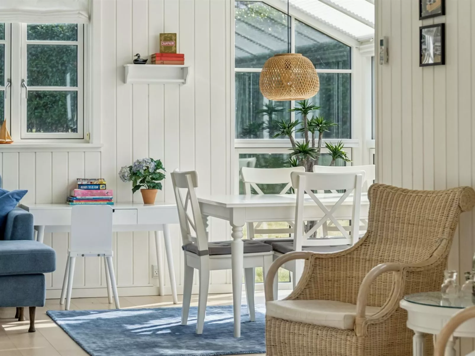 "Sighvat" - 225m from the sea - Binnen