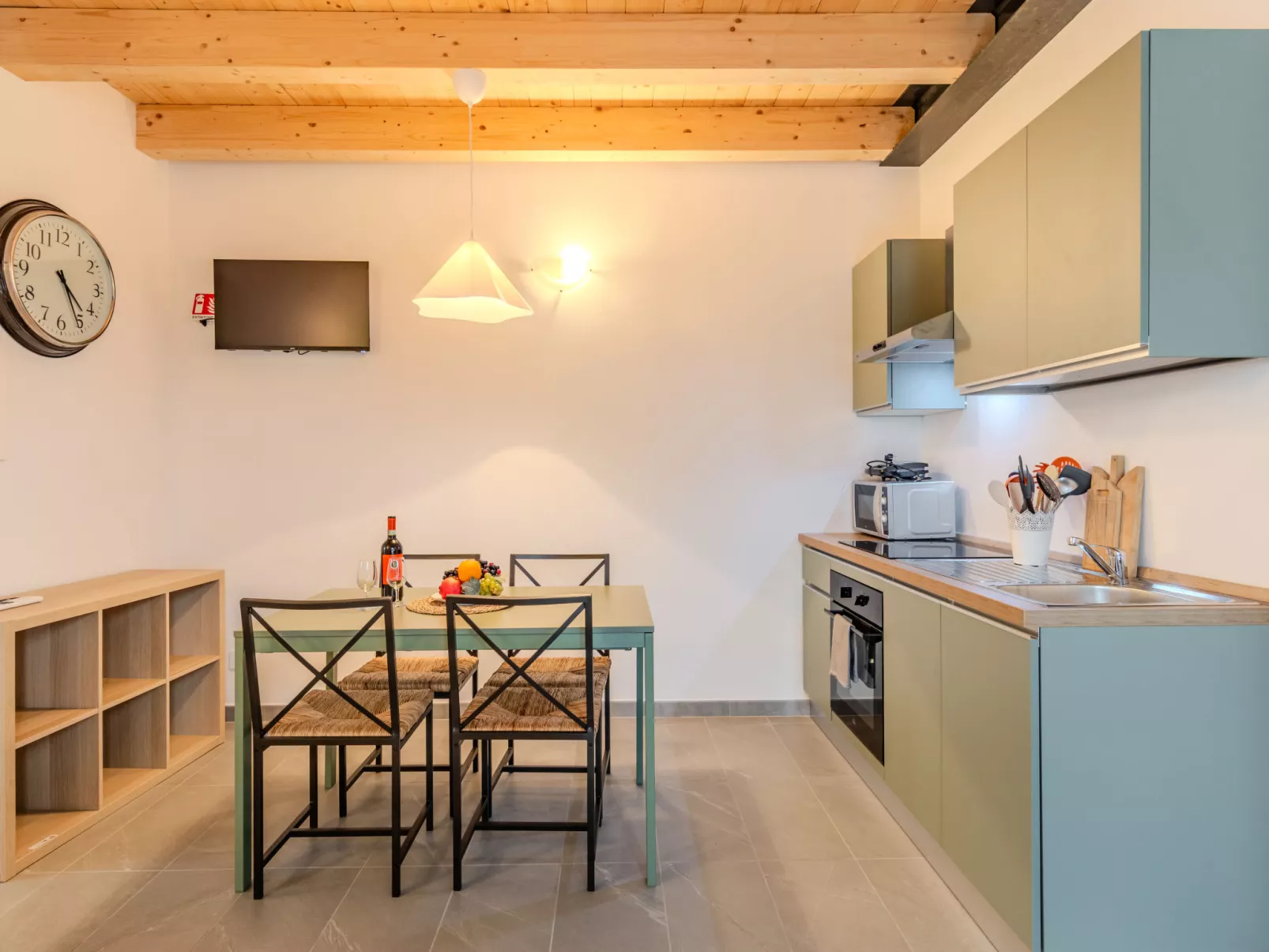 Alture e Riflessi - Binnen