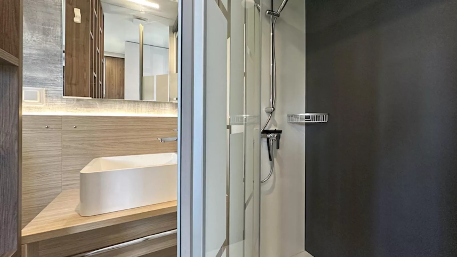 Feriendorf Seeblick - Tiny Nr 1 - Badkamer