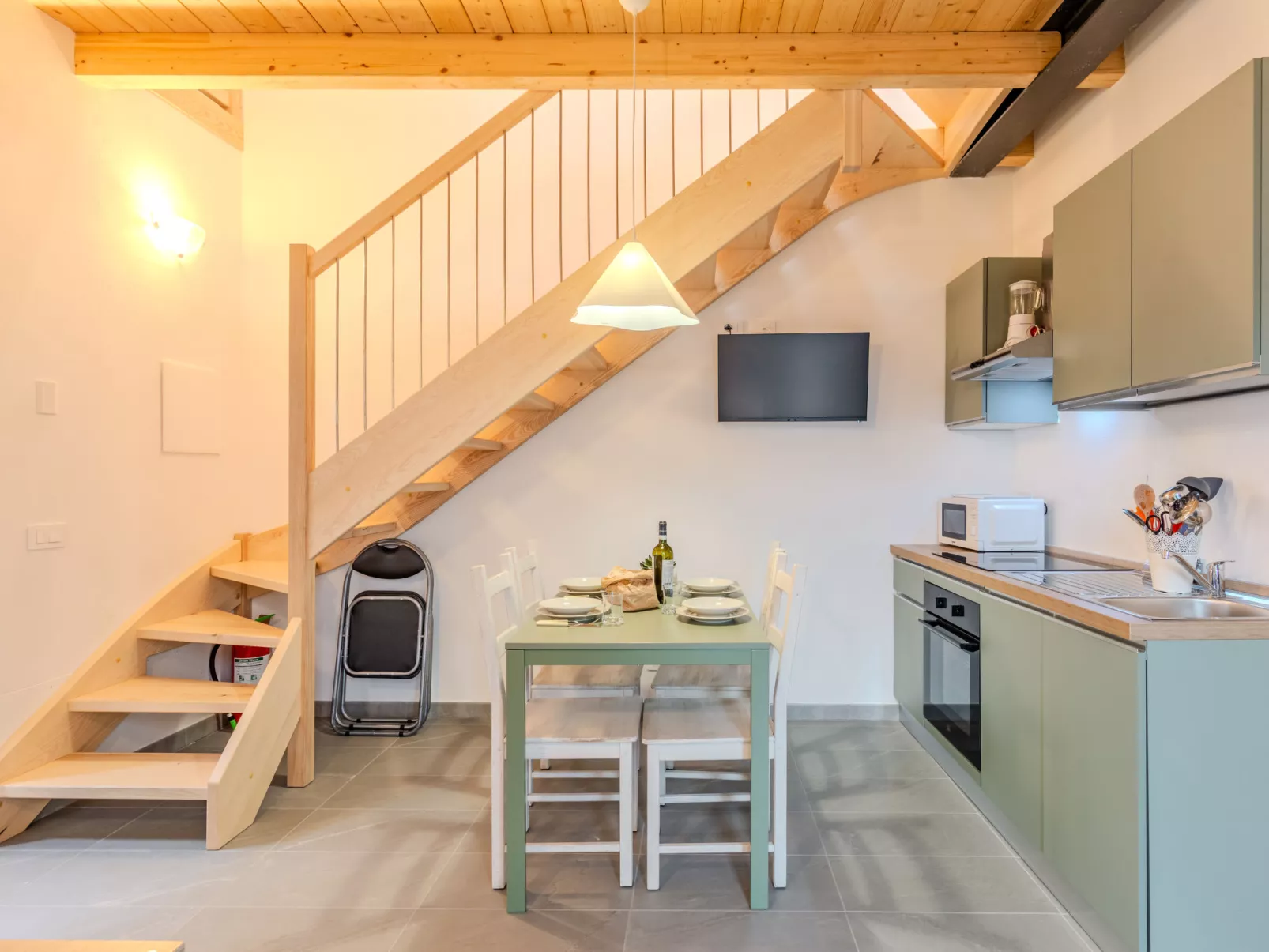 Alture e Riflessi - Binnen