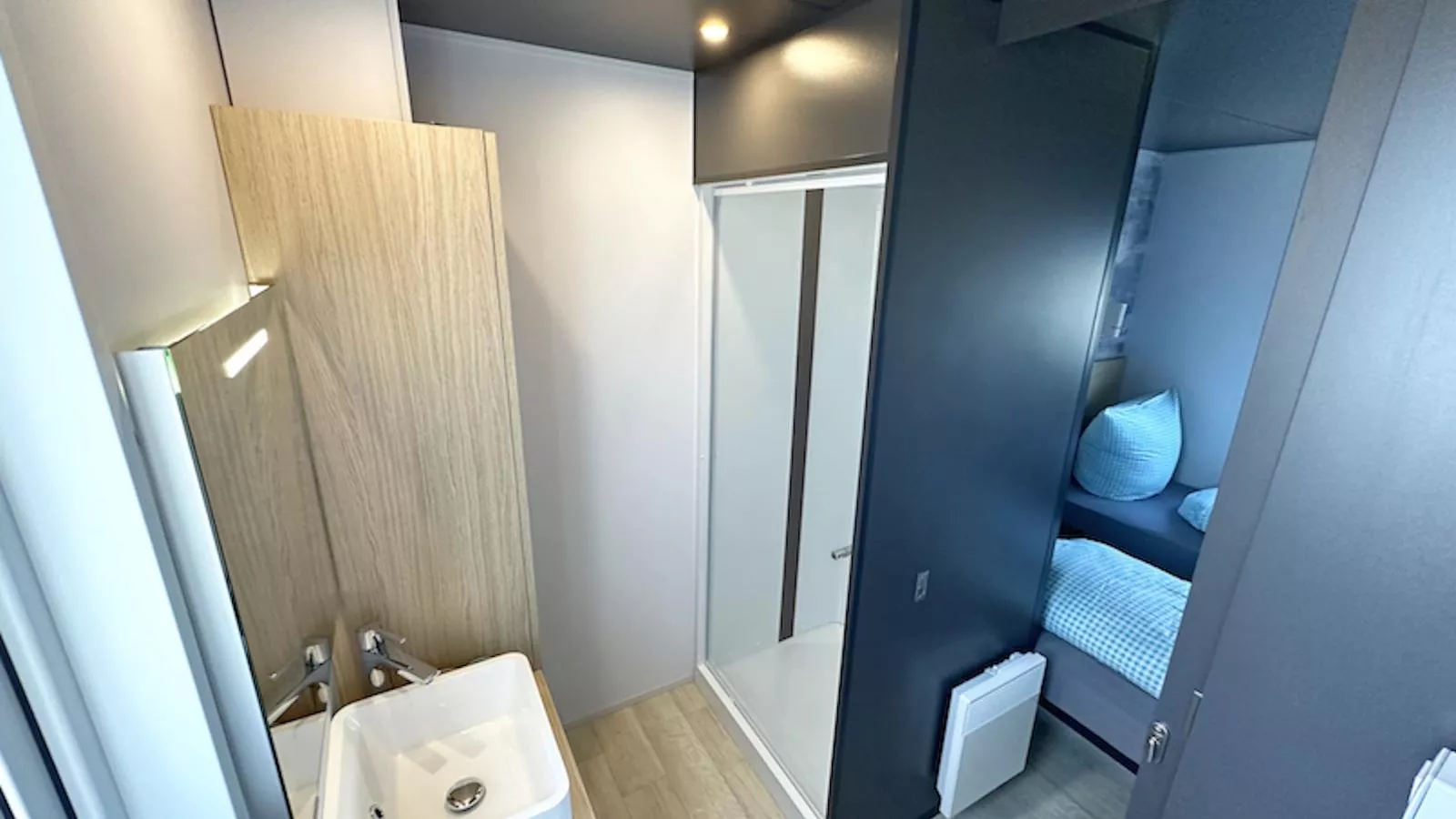 Feriendorf Seeblick - Tiny Nr 7 - Badkamer