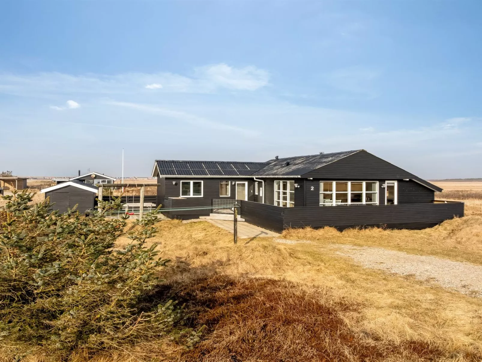 "Withger" - 300m from the sea