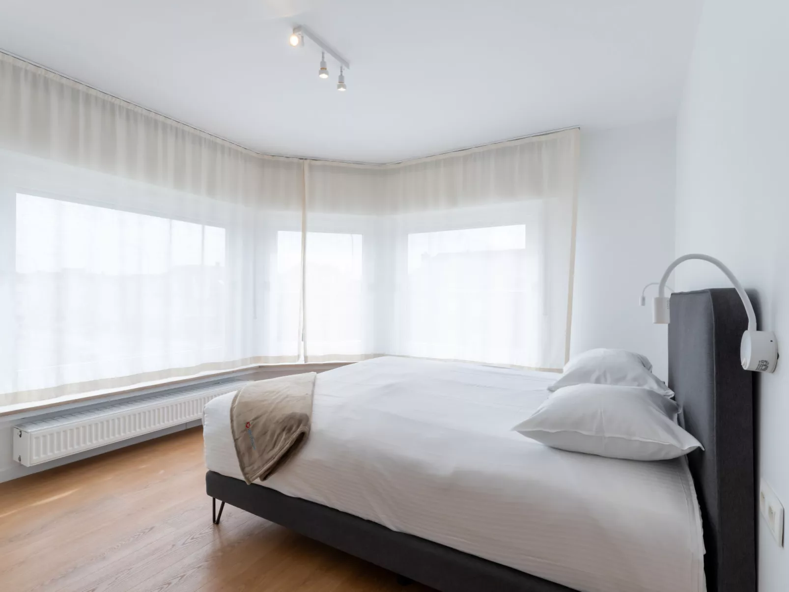 Wanderlust Belgium with parking