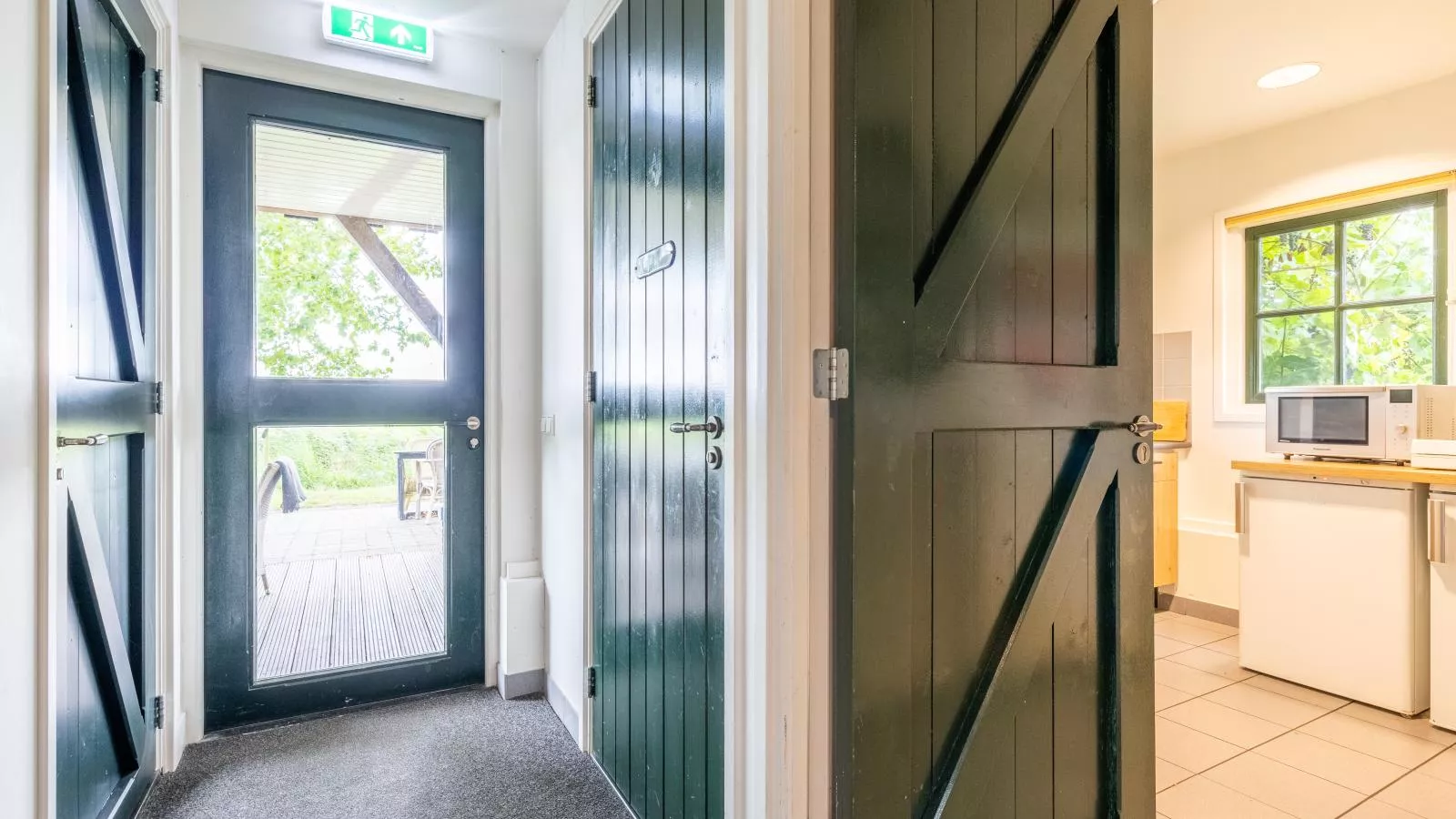 De Schuur - Hal-ontvangst