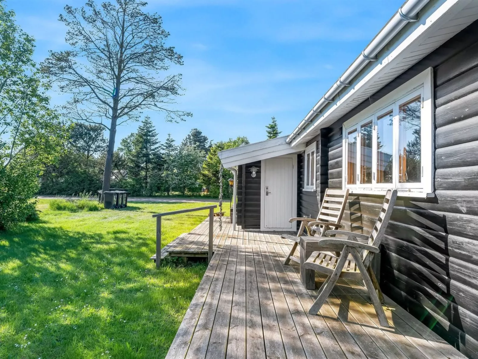 "Bengta" - 500m from the sea - Buiten