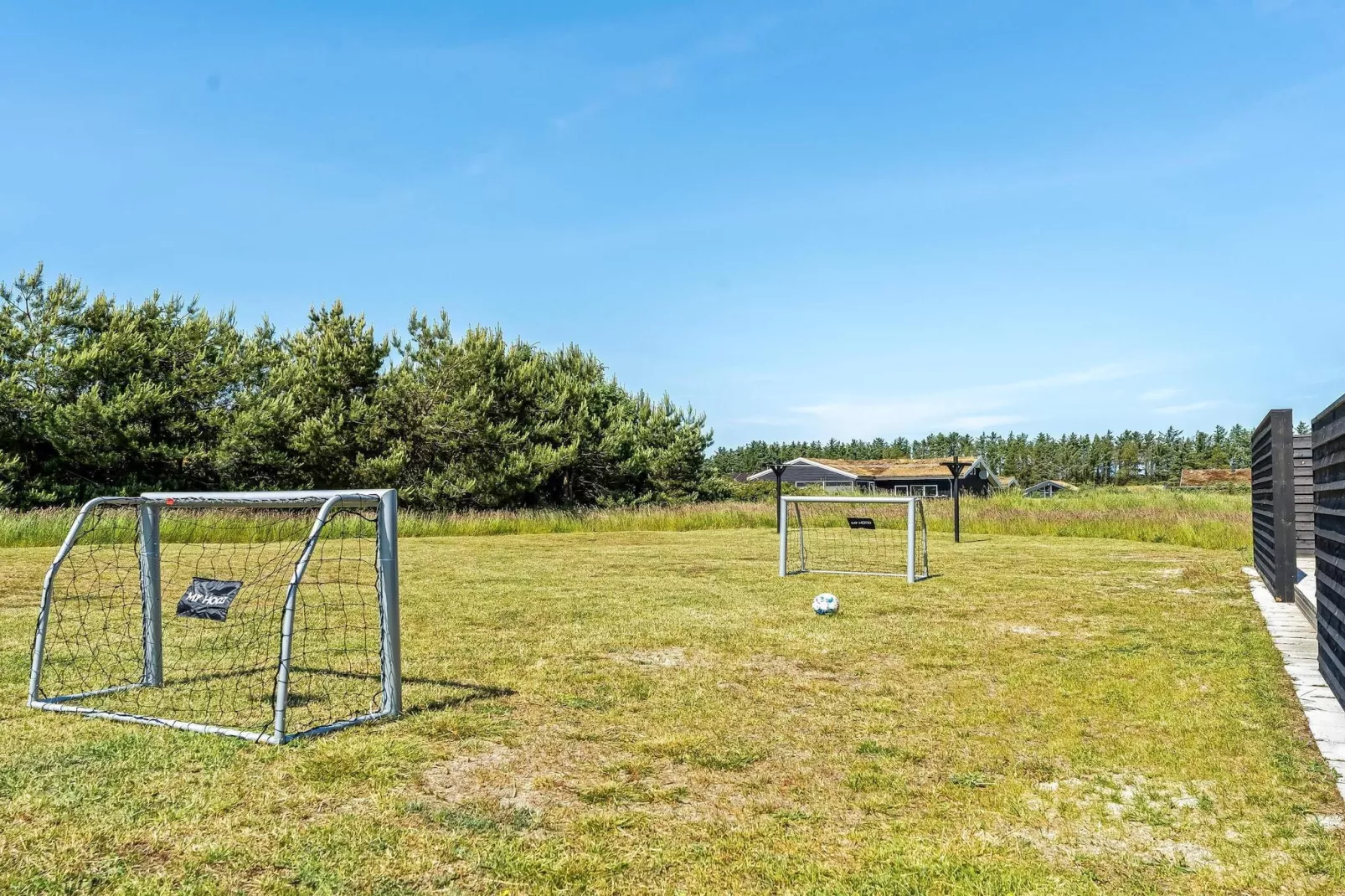 4 sterren vakantie huis in Saltum - Buitenlucht