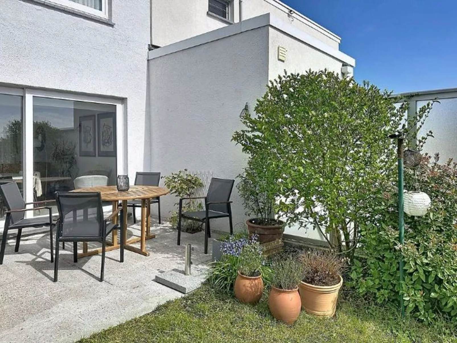 Sea-kret with garden - Buiten