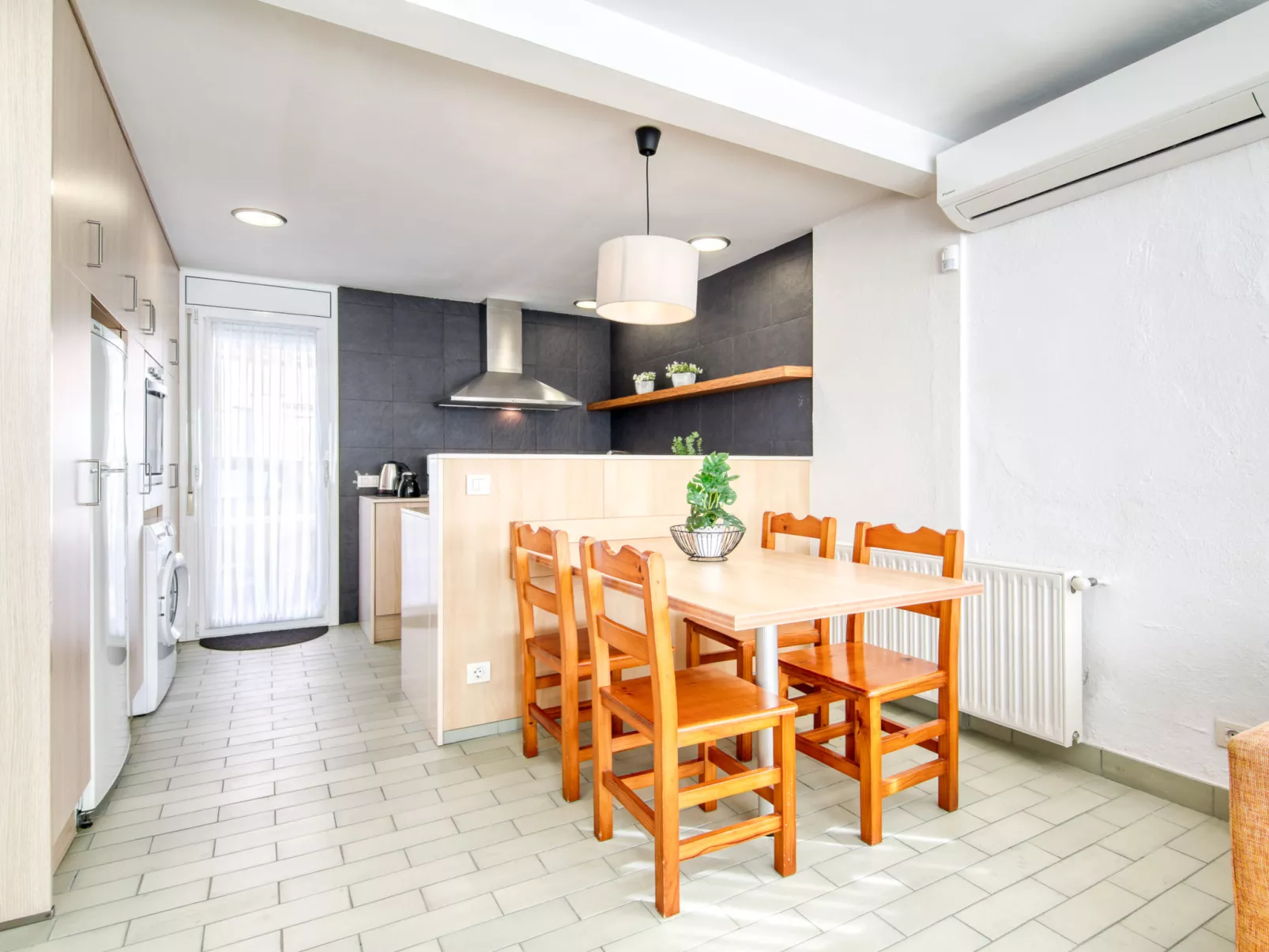 Las Palmeras - Binnen