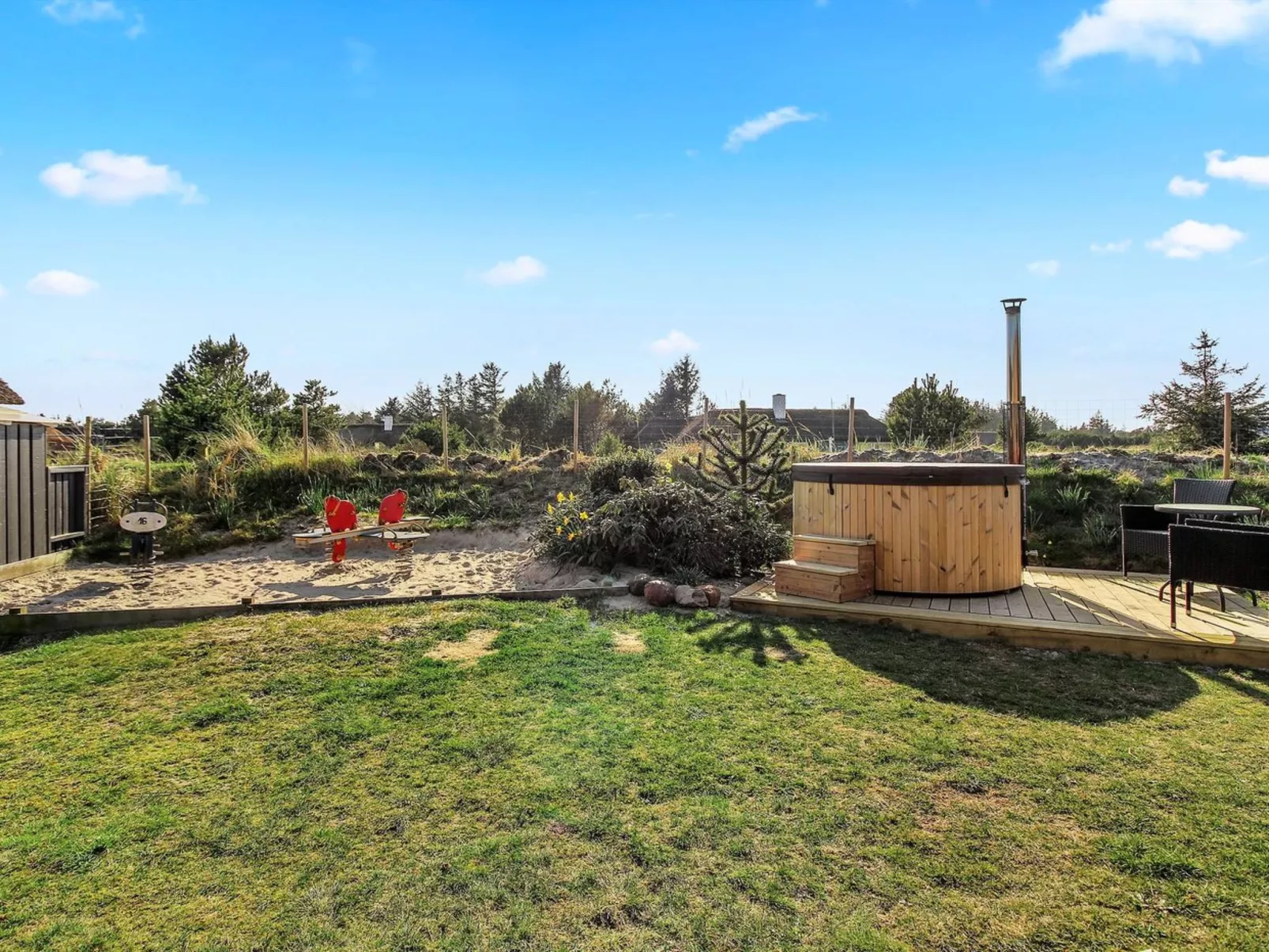 "Ansine" - 1.2km from the sea - Buiten