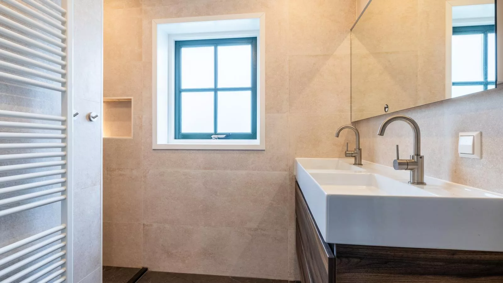 De Schuur - Badkamer