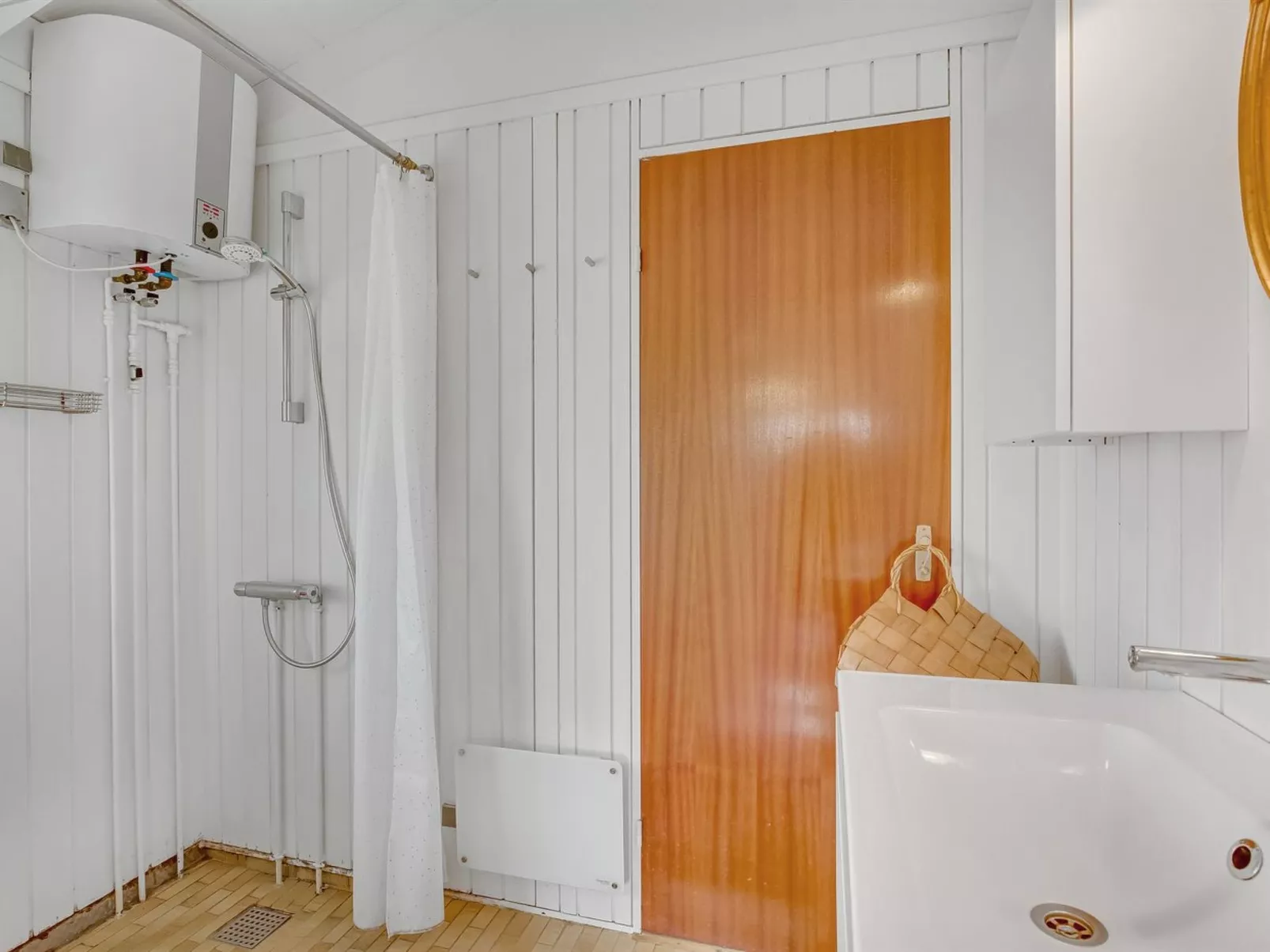 "Anelle" - 100m from the sea - Binnen