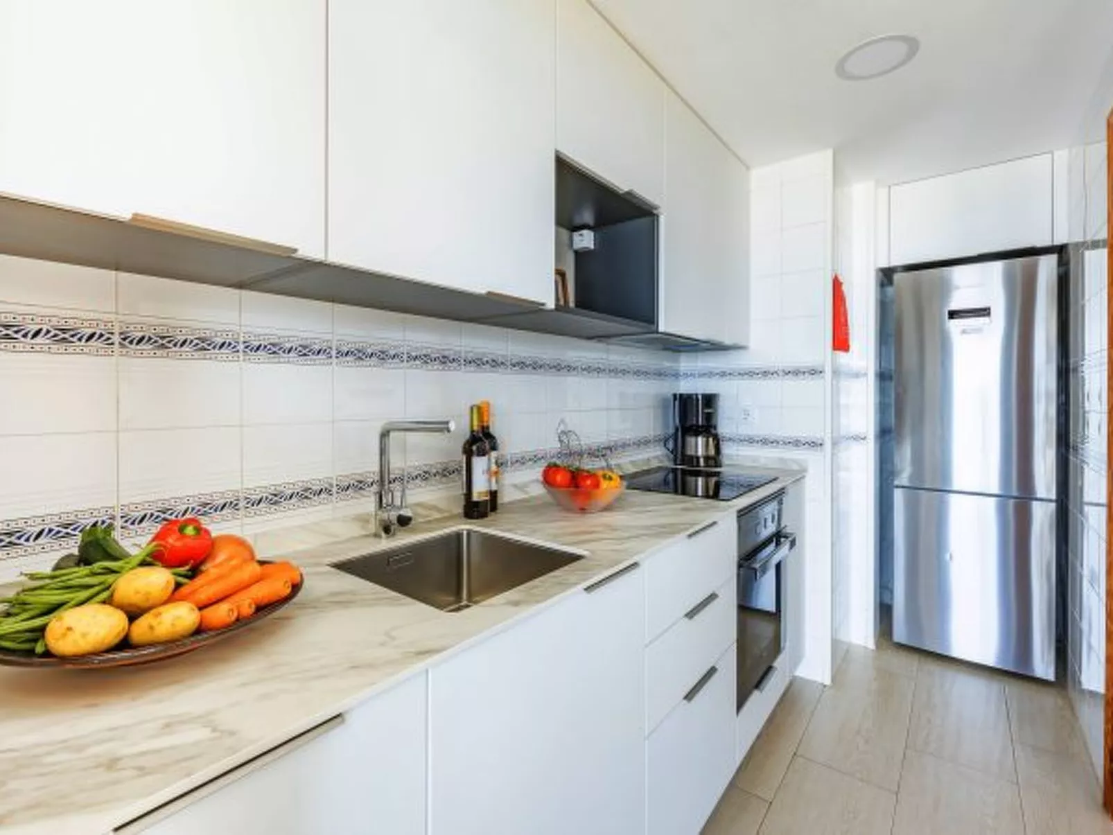 Apartment Calpeplaya - PlusHolidays - Image-tags.info