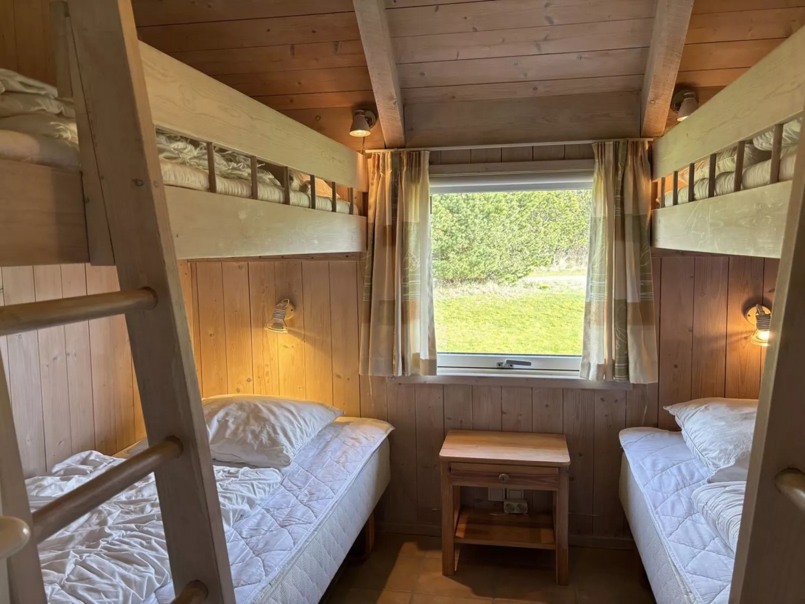 "Ansine" - 1.2km from the sea - Binnen