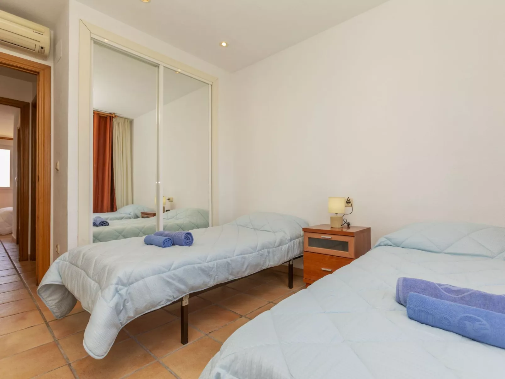 Montero Golf V - Binnen