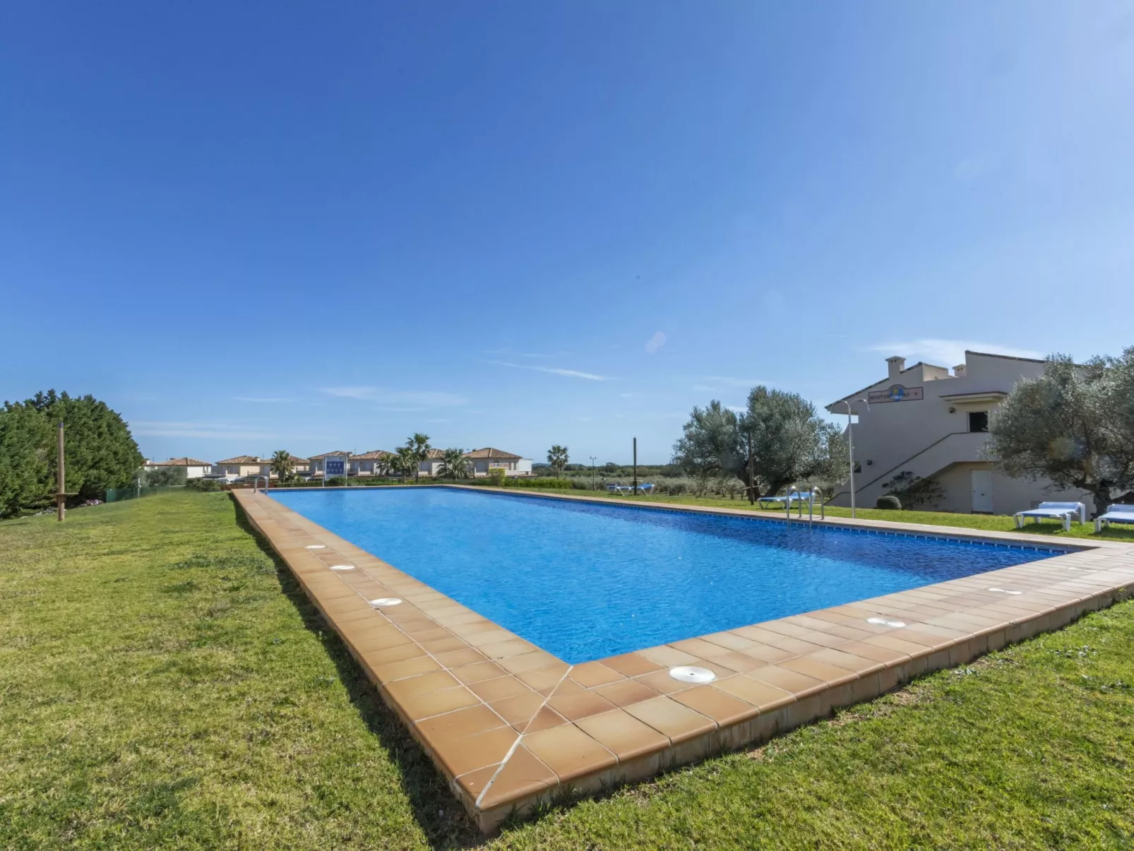 Montero Golf V - Buiten