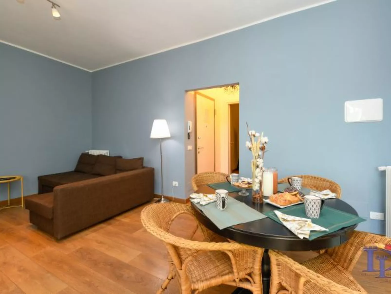 Desenzanoloft Smile on the Lake - Image-tags.info