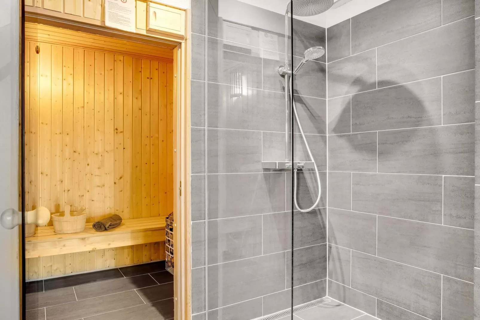 4 sterren vakantie huis in Saltum - Binnen