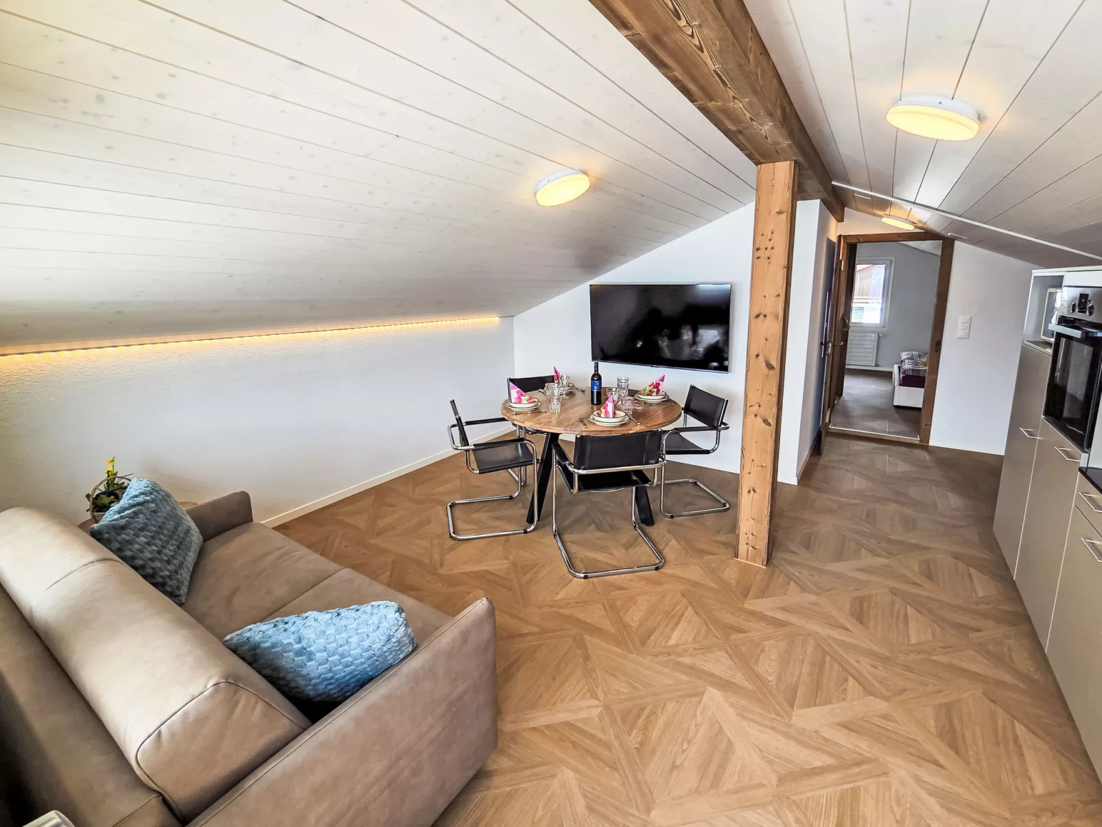 LiloTopMountainView - Binnen