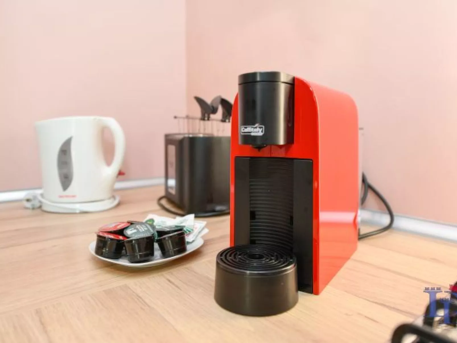 Desenzanoloft Smile on the Lake - Image-tags.info