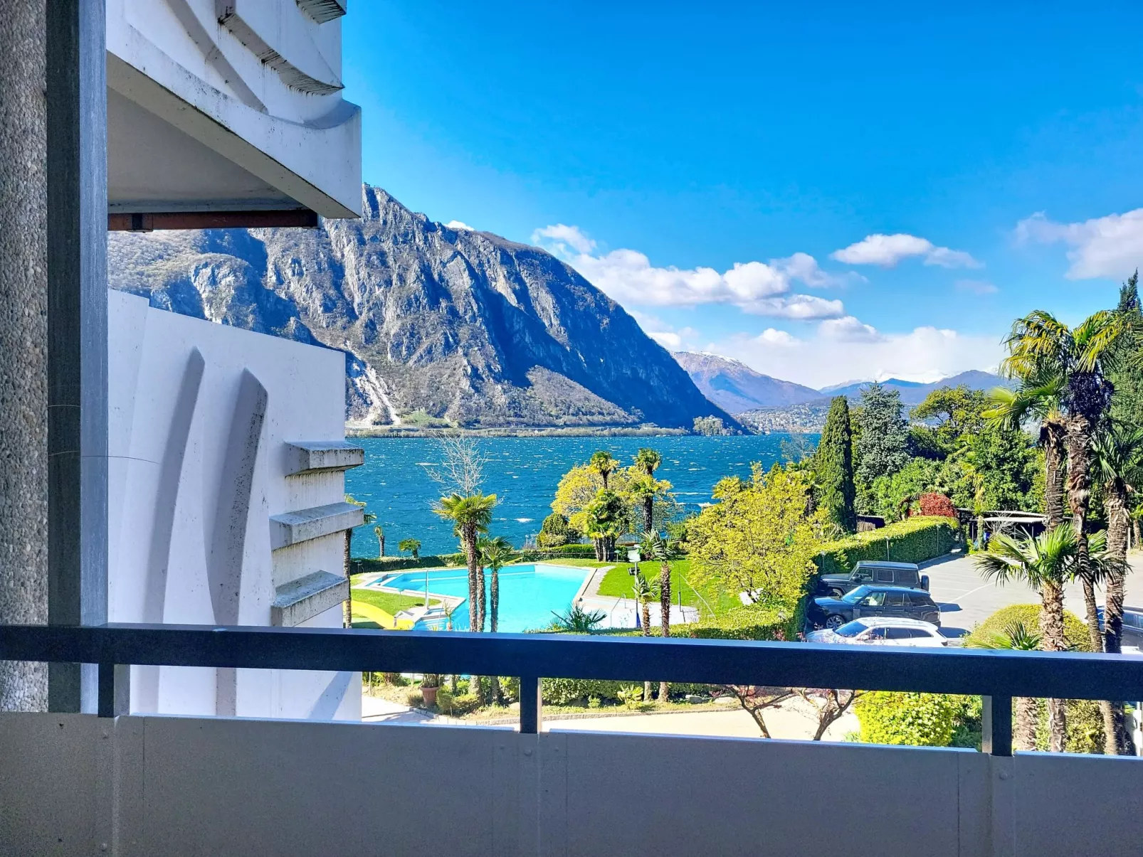 Blue Lake Lugano Apt.312