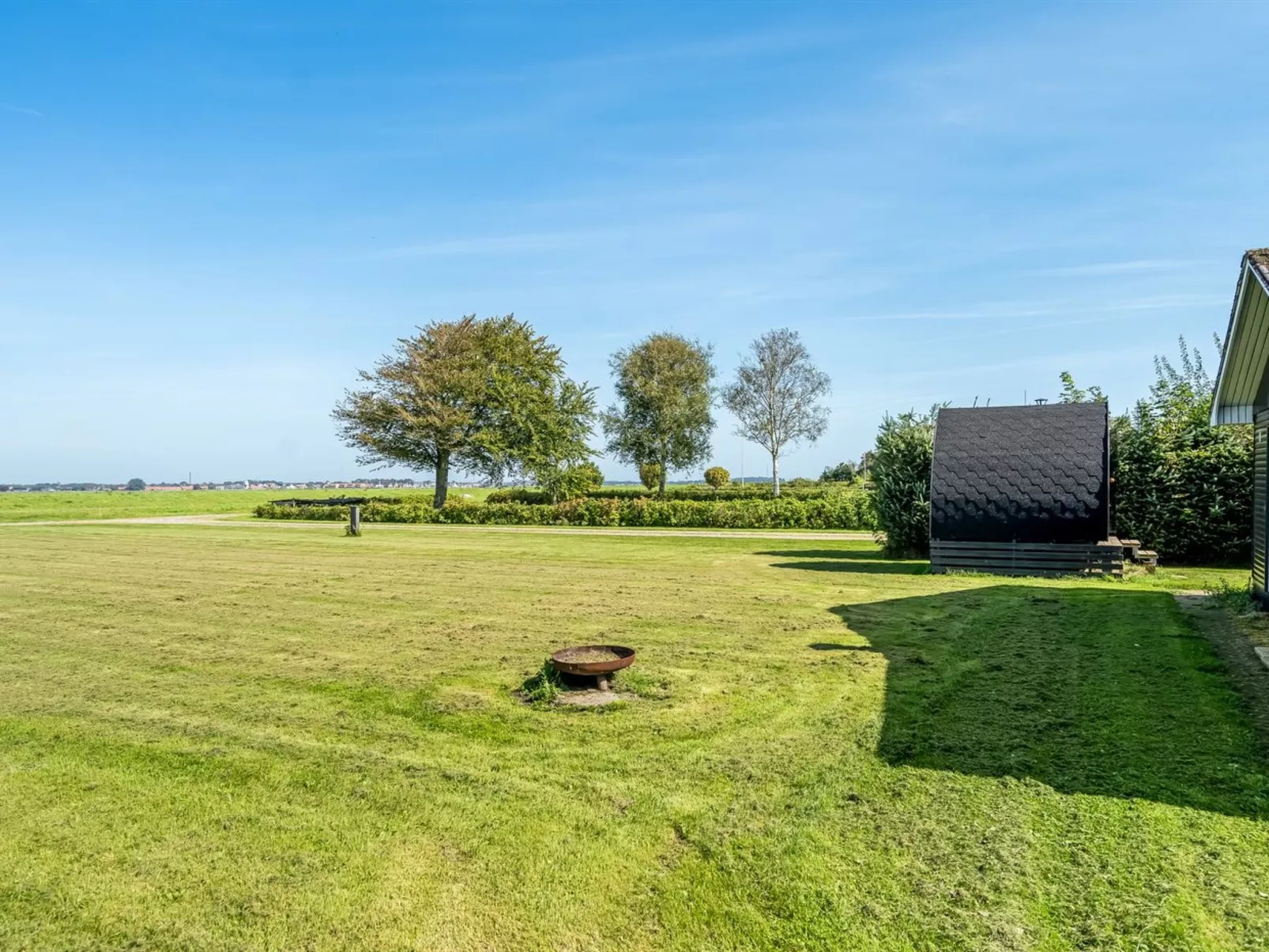 "Kanerva" - 100m to the fjord - Buiten