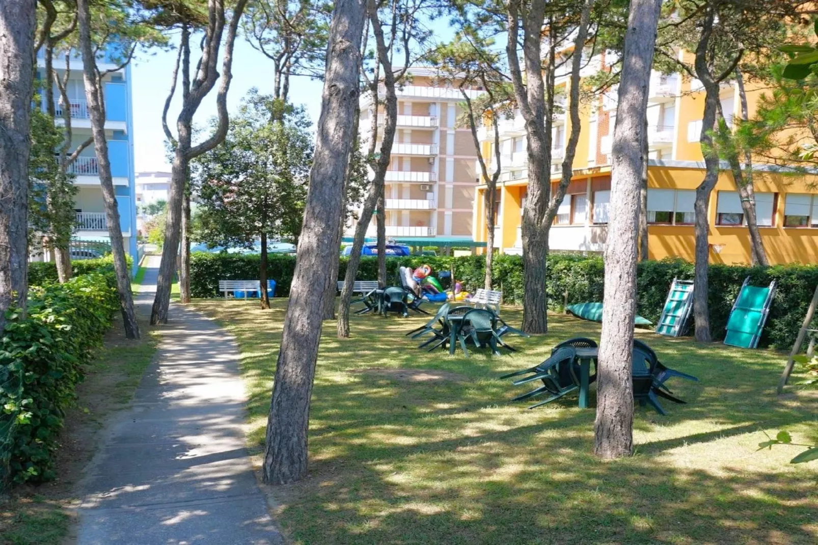 Riviera 18 - Tuinen zomer