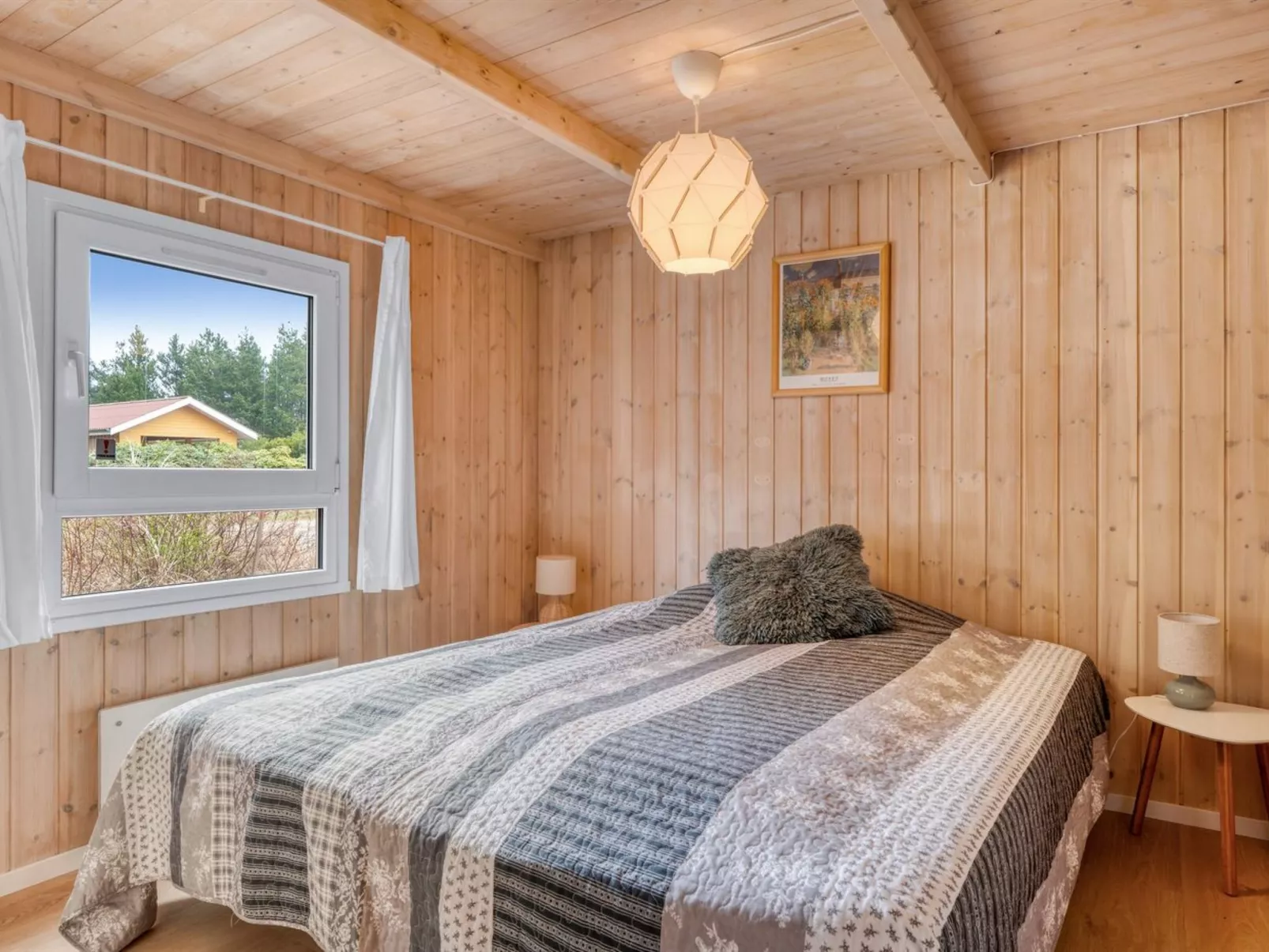 "Gunborg" - 2.5km from the sea - Binnen