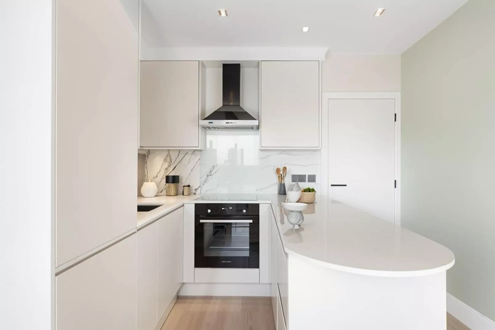 Luxury New Build 2-Bed 2-Bath  Wimbledon - Keuken