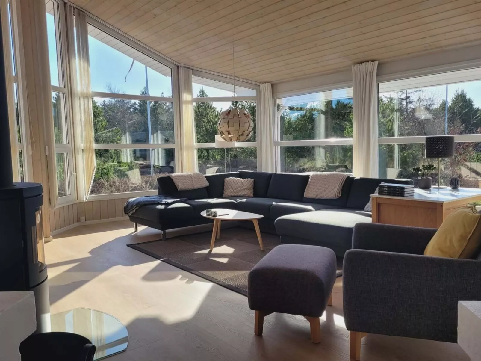 "Gunborg" - 2.5km from the sea - Binnen