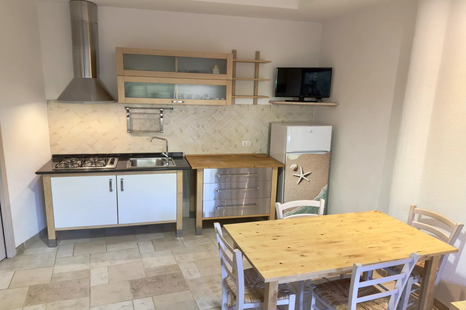 Res Abbaechelu Santa Margherita Trilo - Keuken