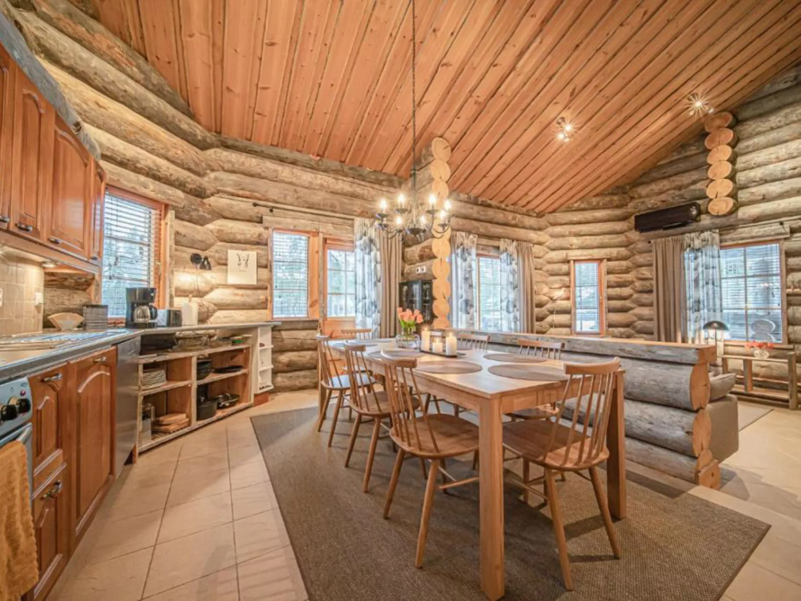 Riekkopolku - Binnen