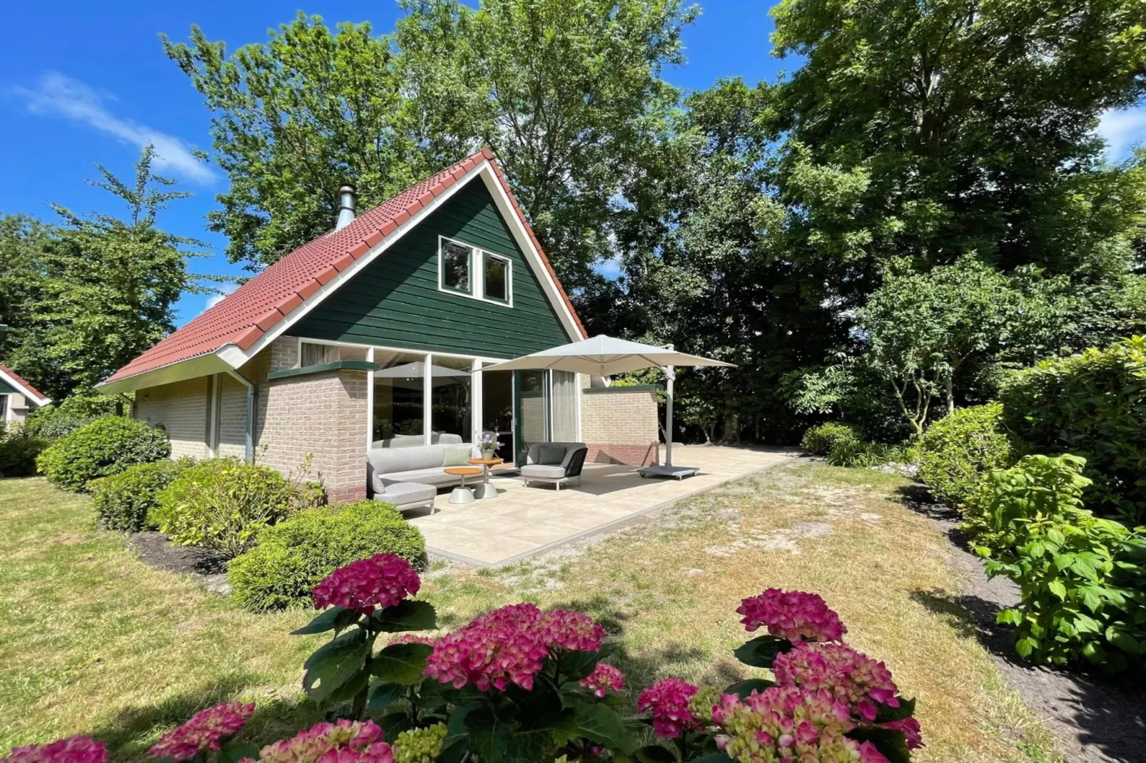 Zon in de duinen - 33 - Buitenkant zomer