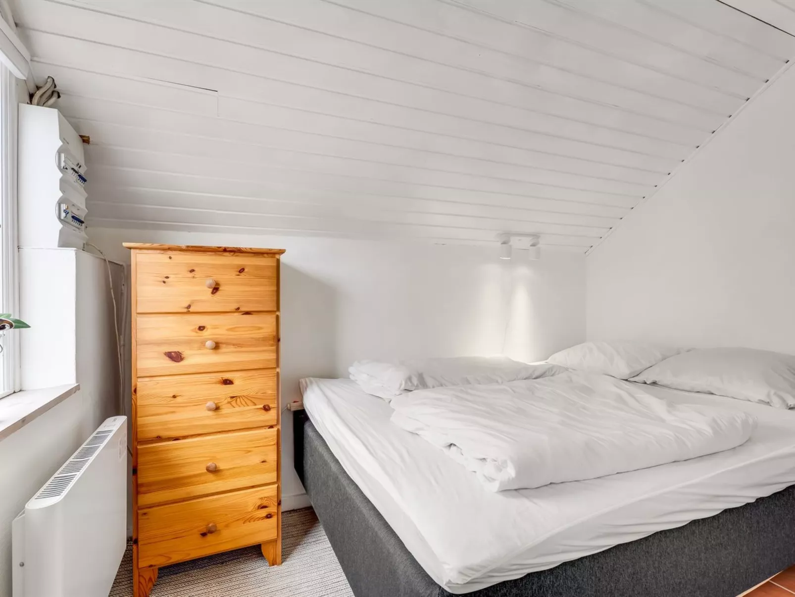 "Arnfin" - 160m from the sea - Binnen