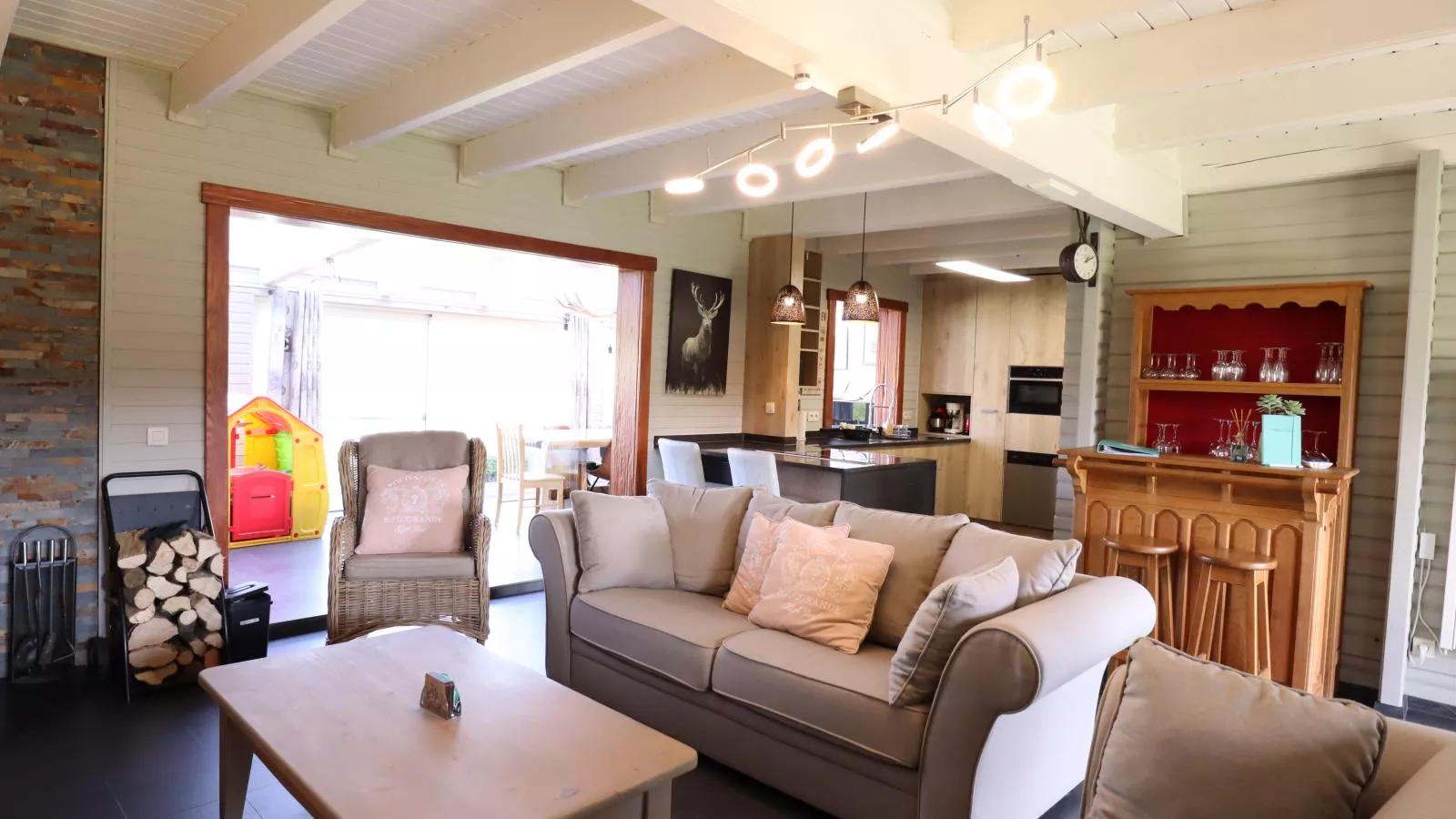 Myrabelle - Woonkamer