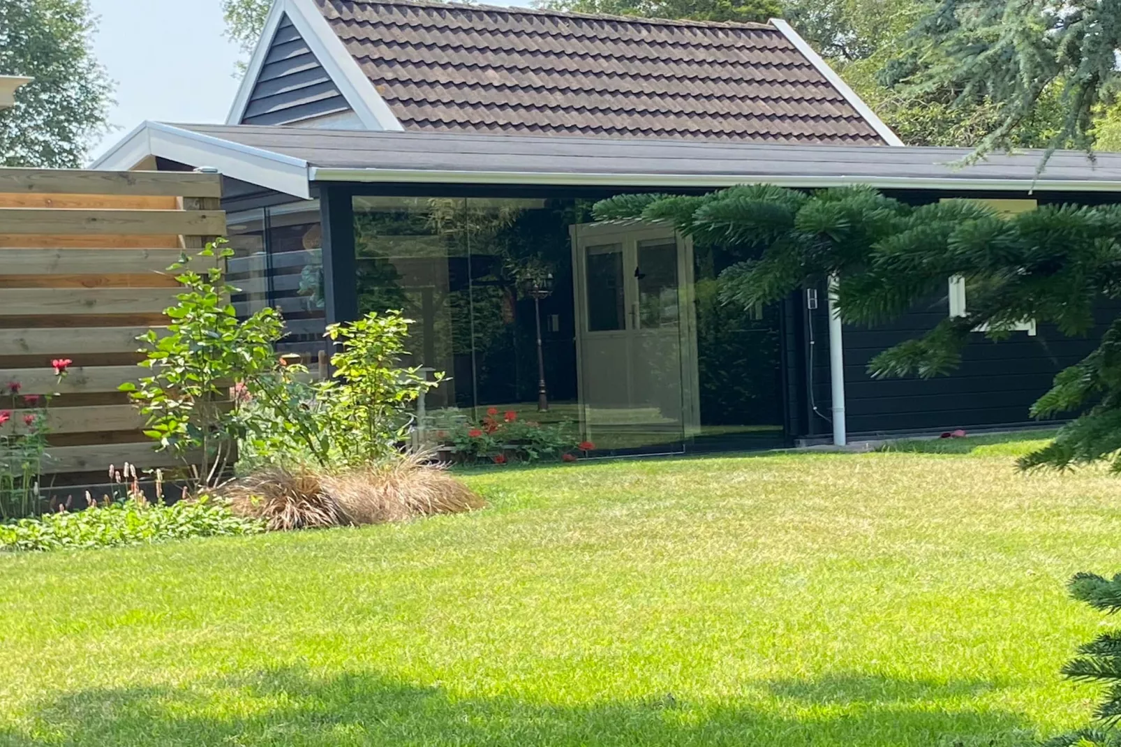 De Groninger Zeeuw - Buitenkant zomer