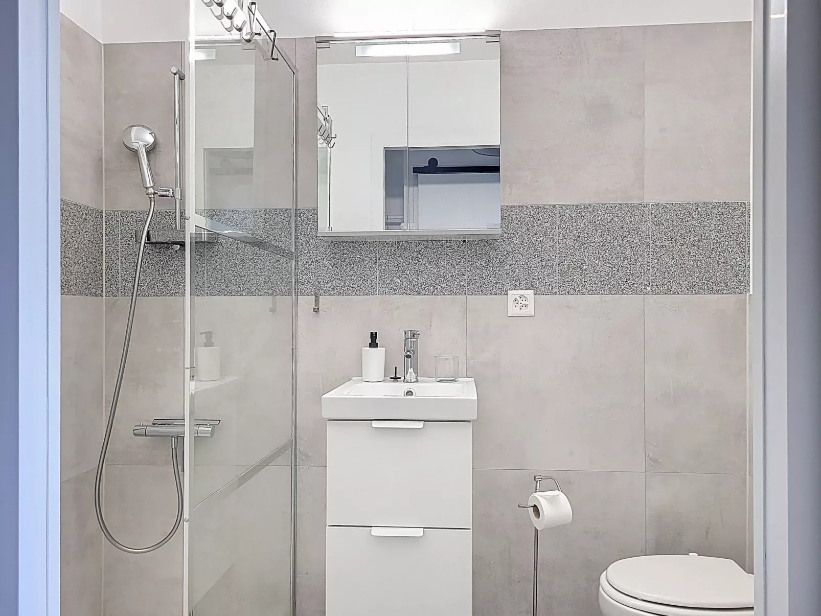 Blue Lake Lugano Apt.312 - Binnen