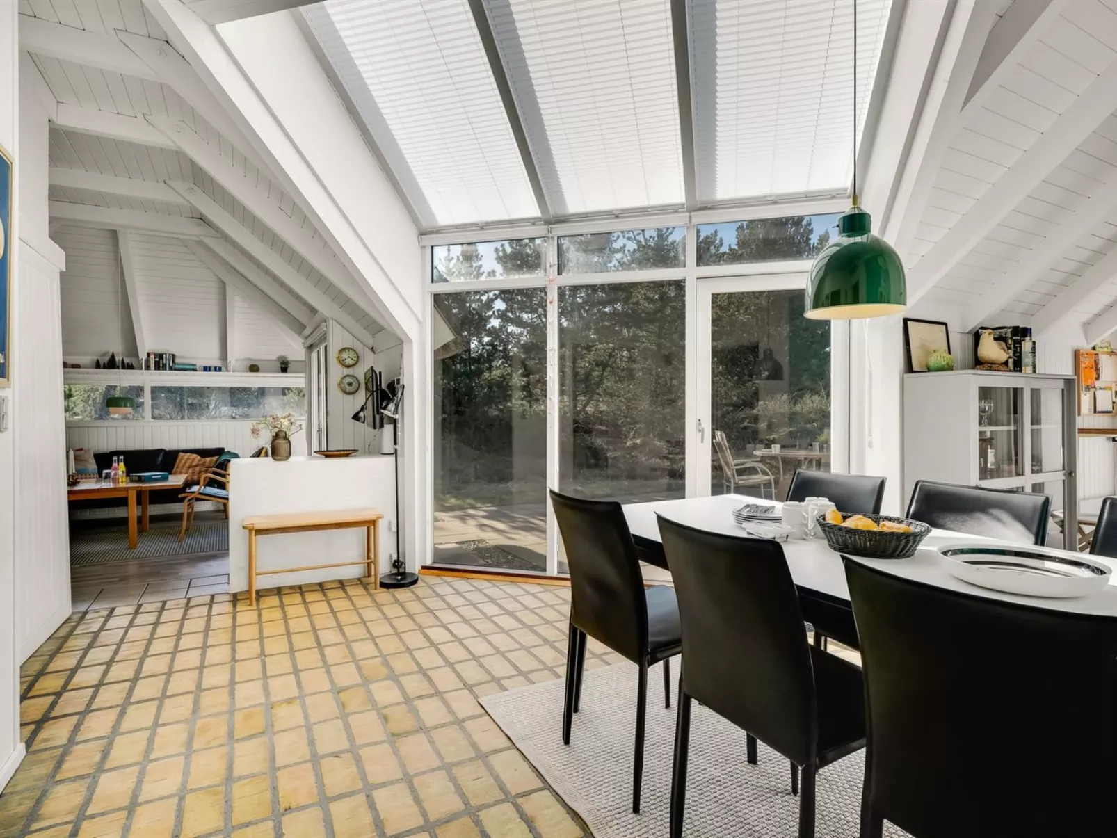 "Udder" - 1.3km from the sea - Binnen