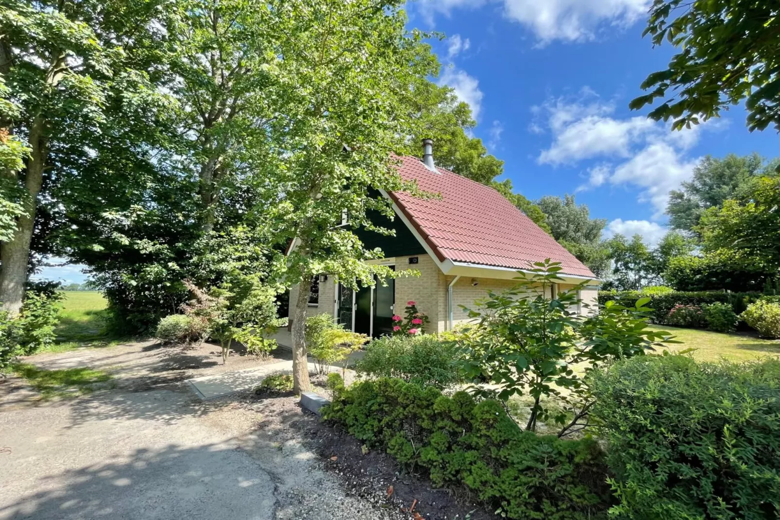 Zon in de duinen - 33 - Buitenkant zomer