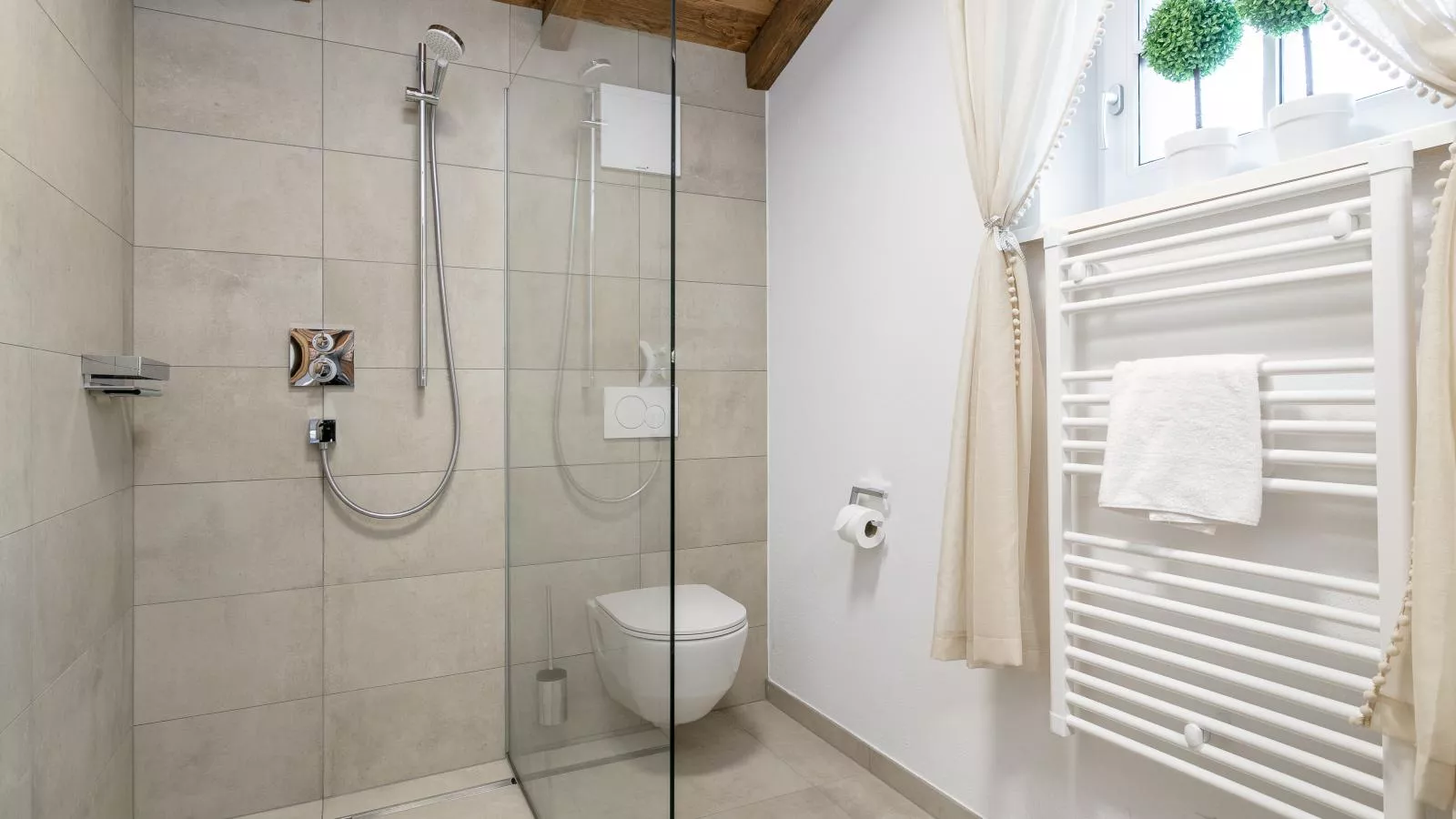 Tauernlodge Eben A3 - Badkamer